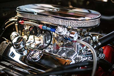 Moteur muscle car voiture américaine ancienne